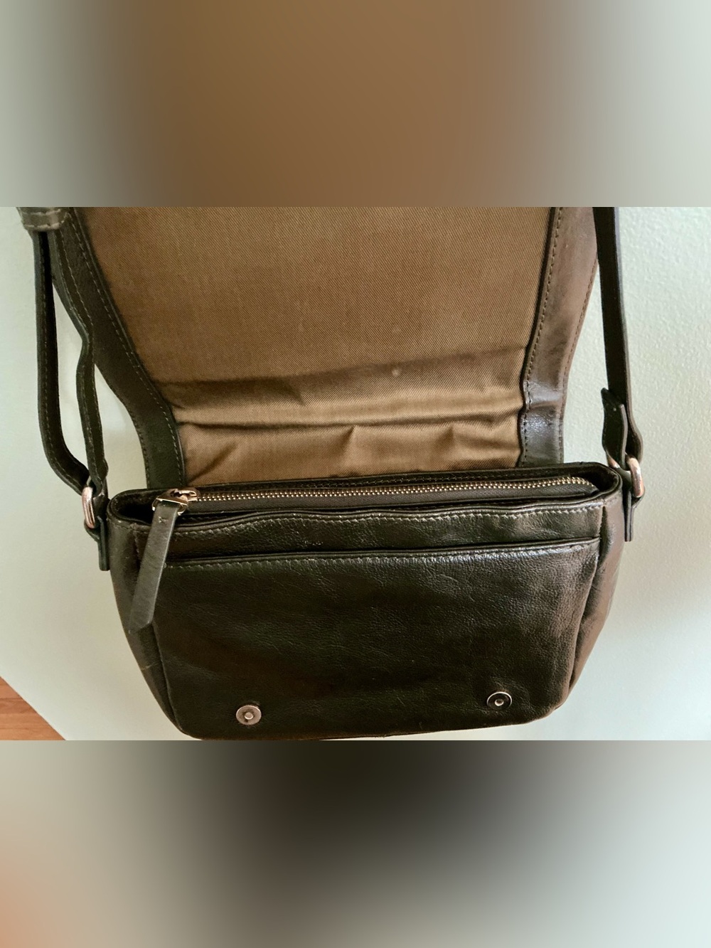 Danier Leather Bag Green USA Y2K Quiet Luxury Dark Academia Minimalist VTG Boho - Picture 9 of 16